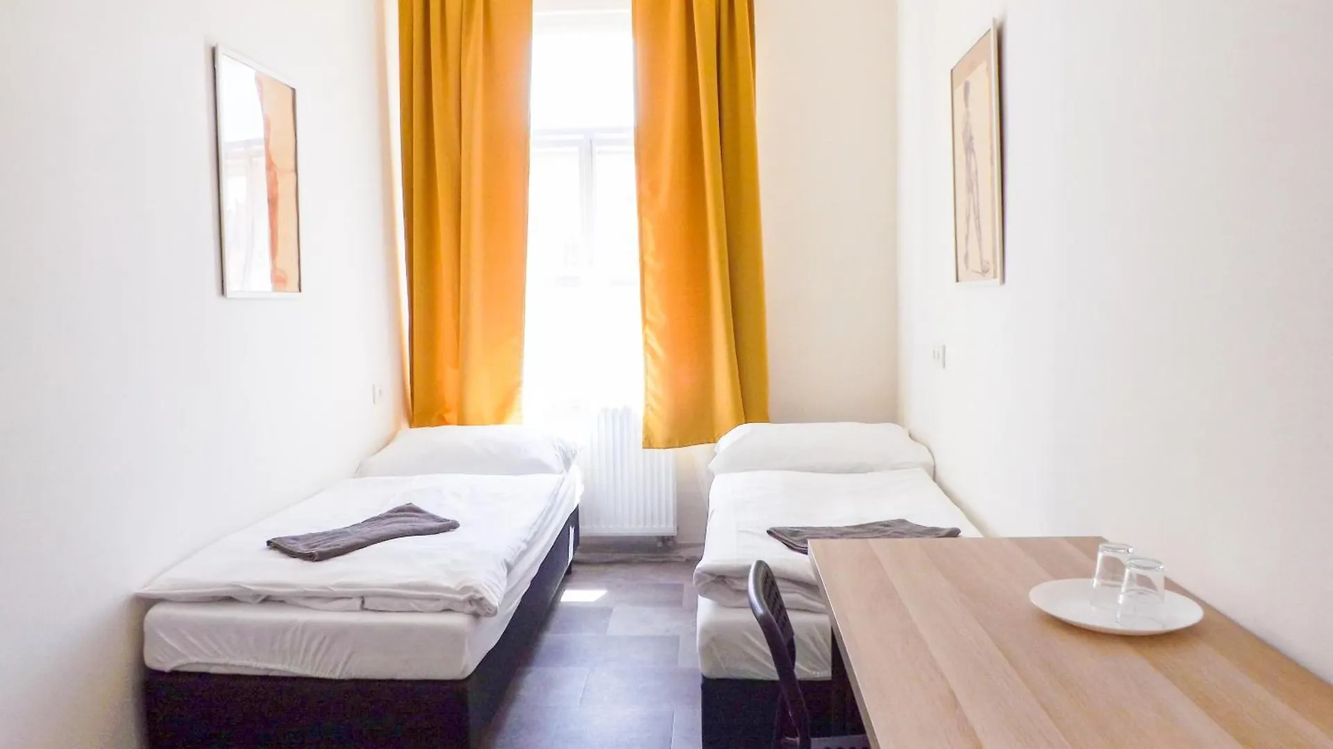 Nice Room E3 Prague